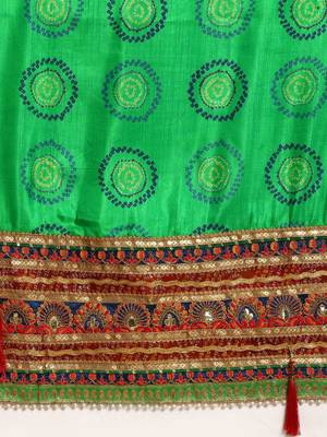 blue bandhani gotta patti half & half saree 3