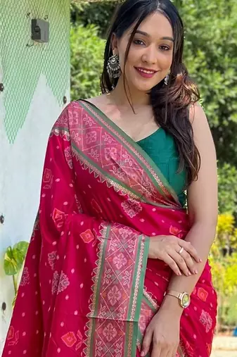 pink pink & green woven design zari patola saree