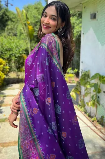 purple purple & green woven design zari patola saree