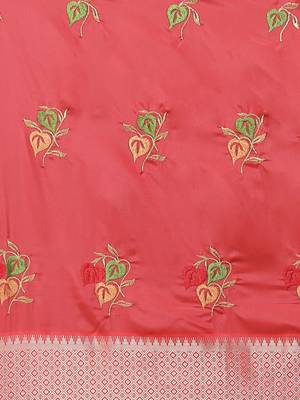 pink women pink & green embroidered chanderi saree 3