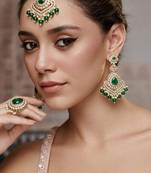 gold-plated kundan maang tika and earrings