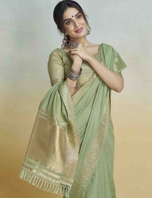 sea_green woven design zari saree 3