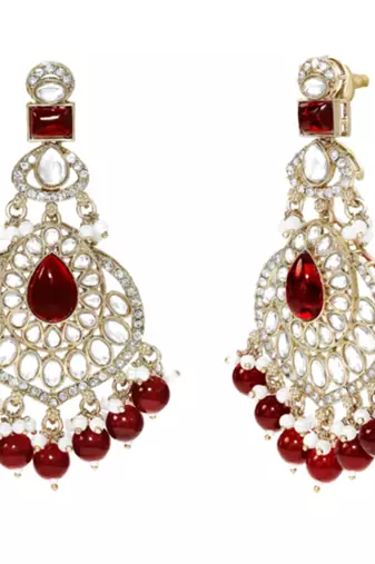 gold-plated antique kundan maang tika and earrings