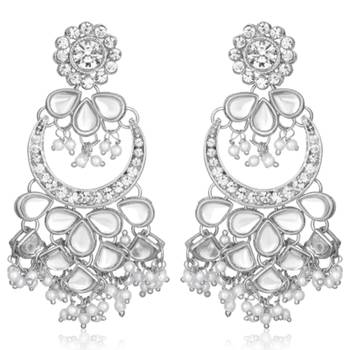 silver-plated crystal-studded & beaded jewellery set with maangtikka 4