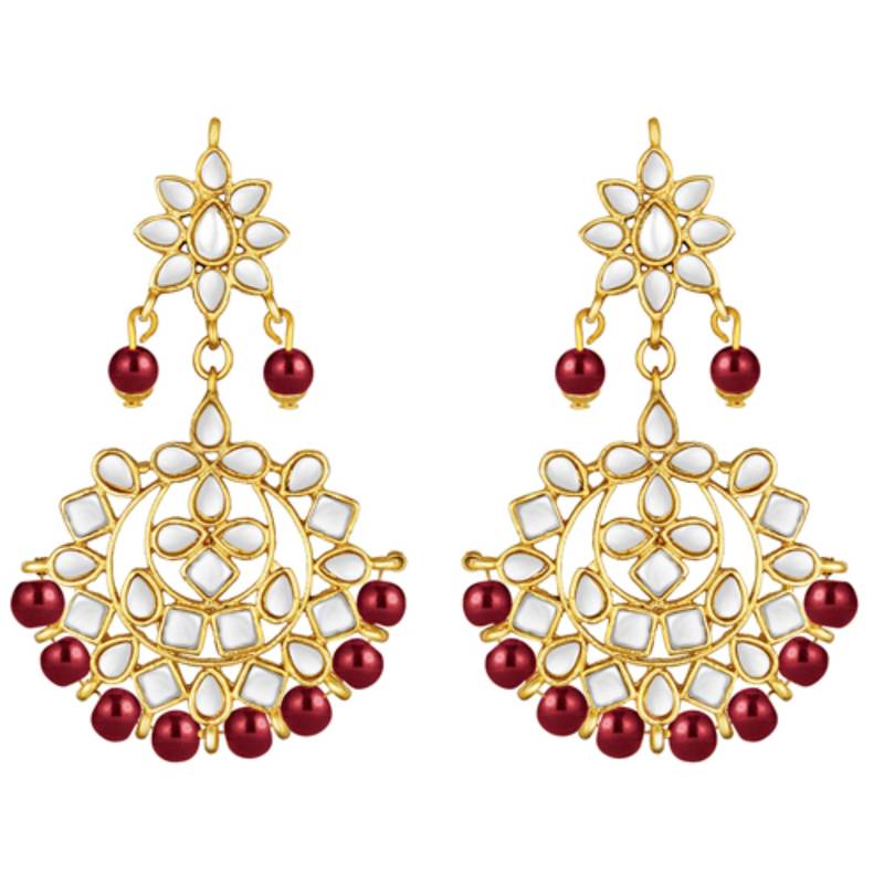 gold-plated kundan-studded jewellery set