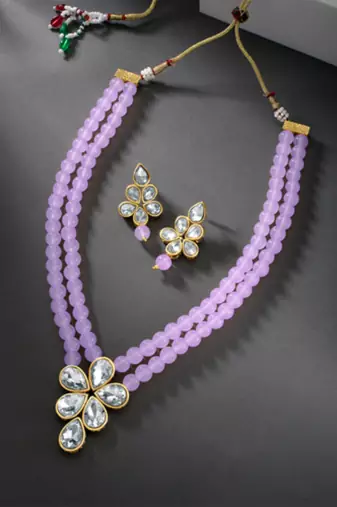 gold-plated crystal-studded & beaded jewellery set