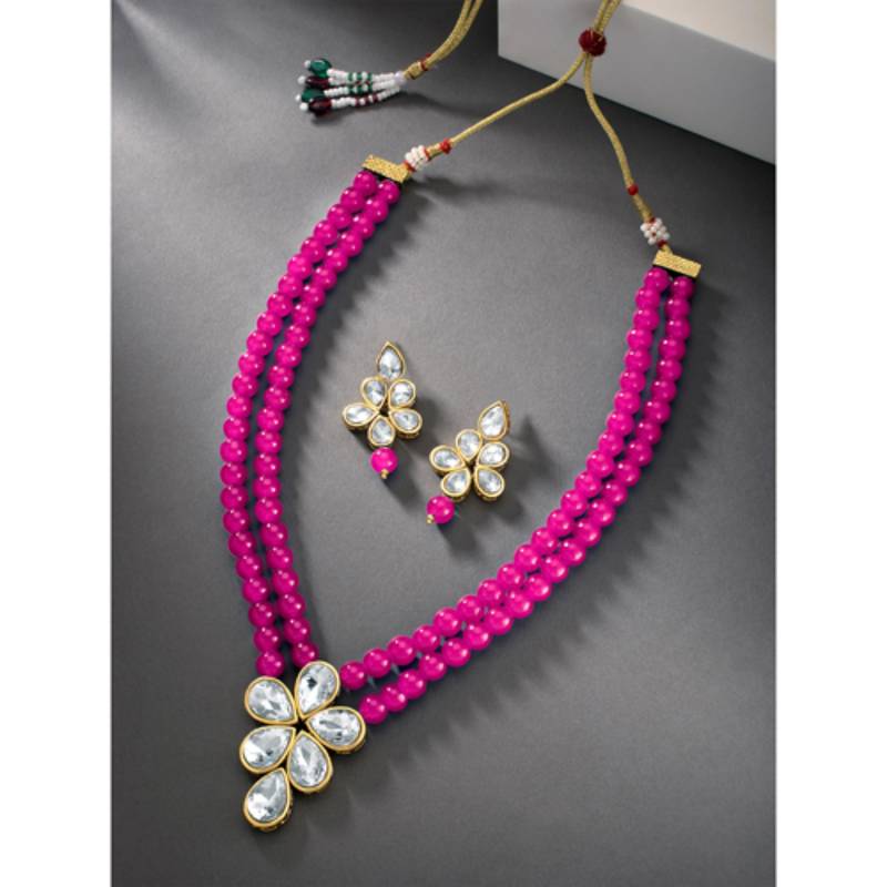 gold-plated kundan-studded & beaded layered jewellery set