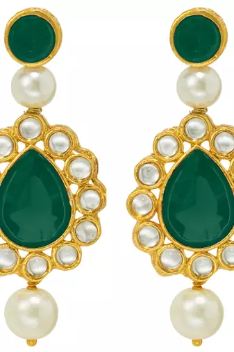 women white & gold-plated traditional pearl jewellery set