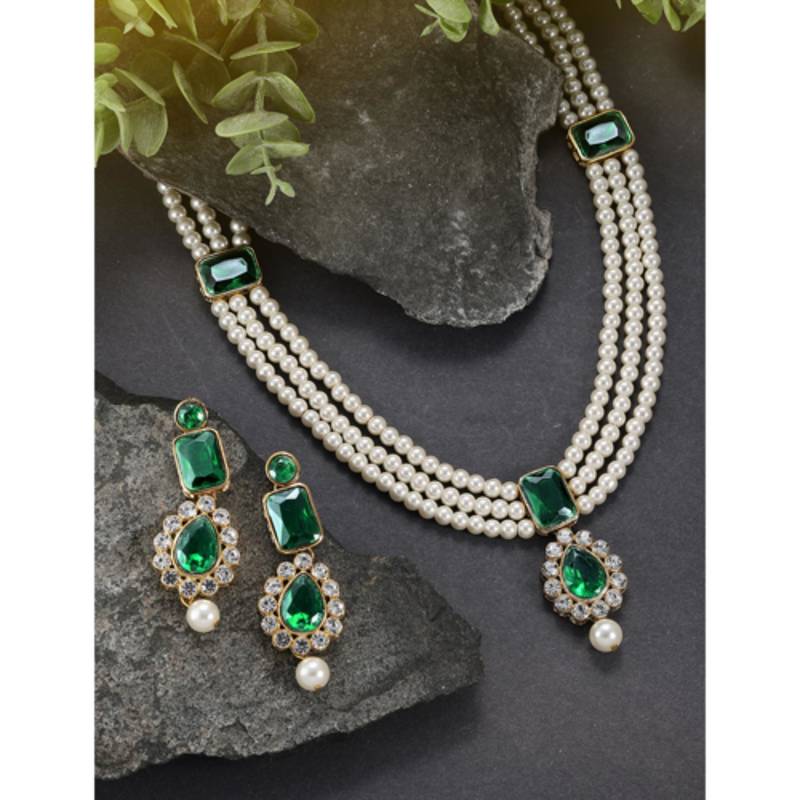 green & white gold-plated kundan long necklace earring jewellery set