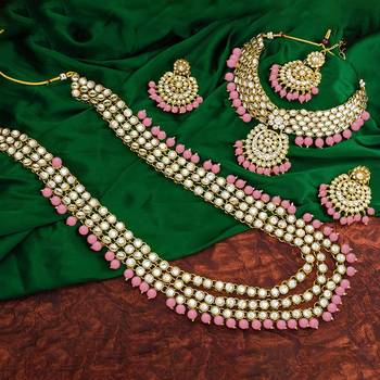gold-plated kundan-studded & beaded jewellery set 1