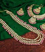 gold-plated kundan-studded & beaded jewellery set