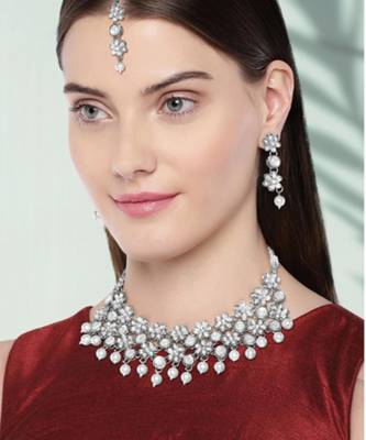 silver-plated artificial stones and -studded jewellery set with maangtikka 2