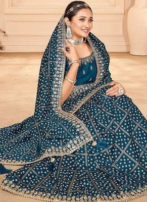 blue bandhani printed embroidered zari saree 3