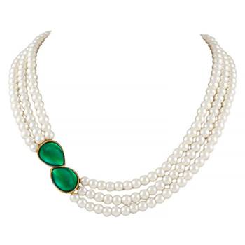 white & green gold-plated beaded layered jewellery set 4