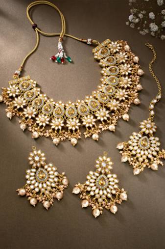 gold & white gold plated kundan pearls jewellery set