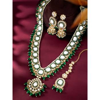 green kundan studded long necklace earrings and maangtikka set ethnic jewellery for women 1