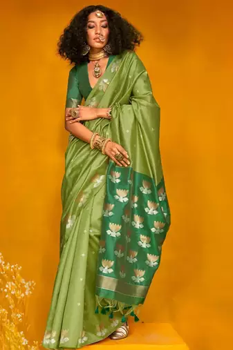 green woven design zari silk blend jamdani saree