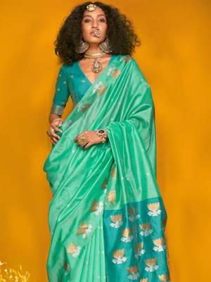 turquoise woven design zari silk blend jamdani saree 3