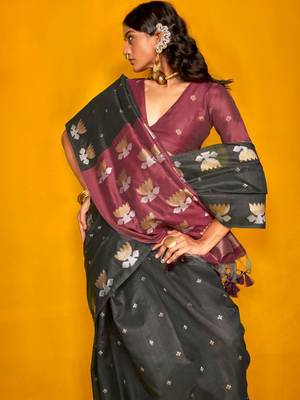 black woven design zari silk blend jamdani saree 2