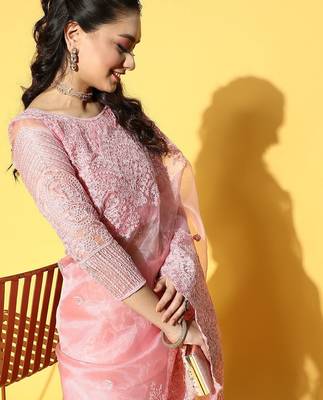 pink ethnic motifs saree with embroidered border 1