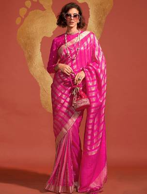 pink striped zari banarasi saree 4