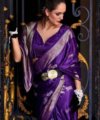 violet woven design zari banarasi saree with unstitched blouse piece 2
