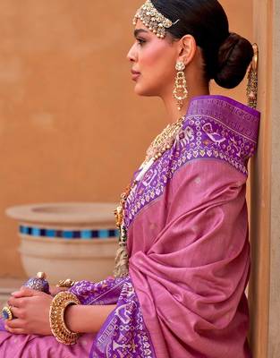 pink pink & purple ethnic motifs woven design silk blend patola saree 3