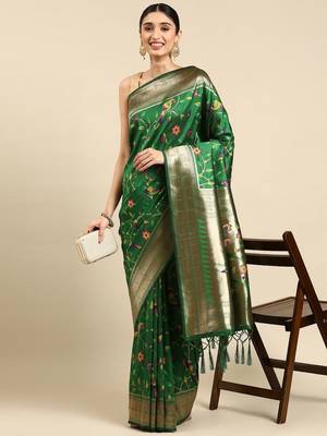 green woven design zari silk blend paithani saree 1