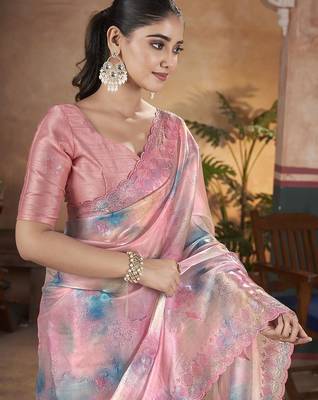 pink embellished embroidered sequinned organza saree 5