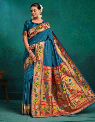 green woven designed zari paithani saree 2