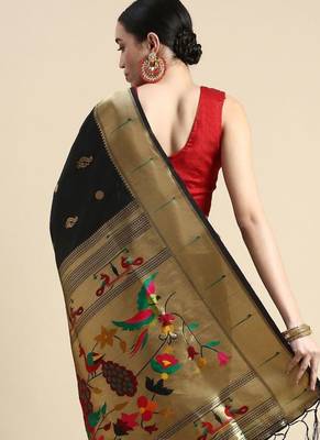 Maroon embellished saree with border 3
