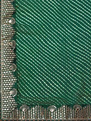 green green geometric printed bandhani saree 5