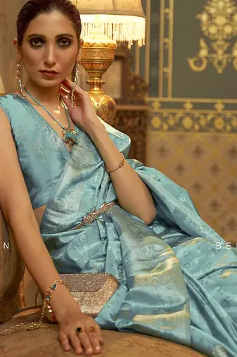 blue blue & gold-toned floral zari silk blend banarasi saree