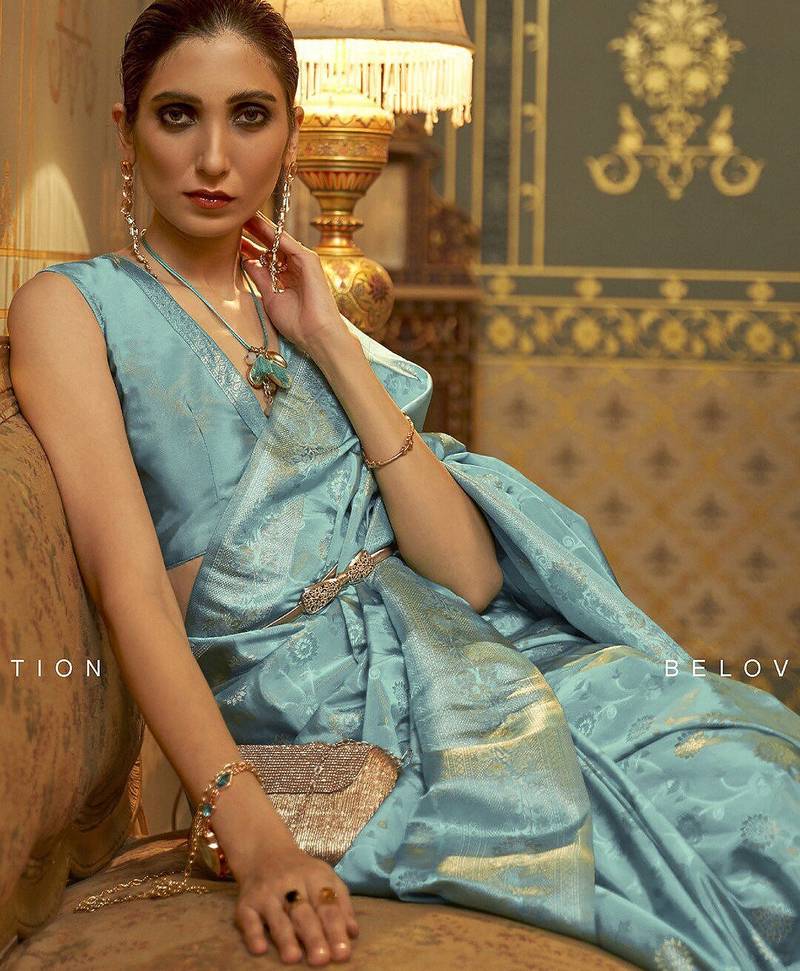 blue blue & gold-toned floral zari silk blend banarasi saree