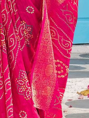 pink bandhani printed zari sungudi saree 4