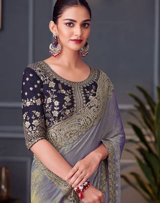 Green ethnic motifs zari designer banarasi saree 3