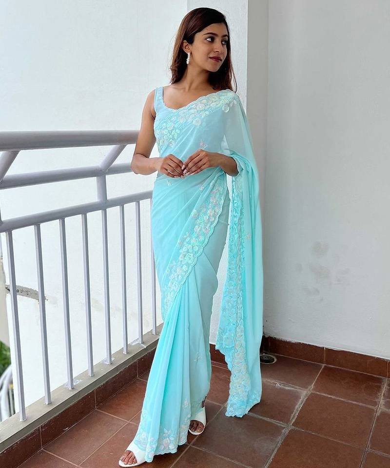 blue blue floral embellished sequinned poly georgette saree