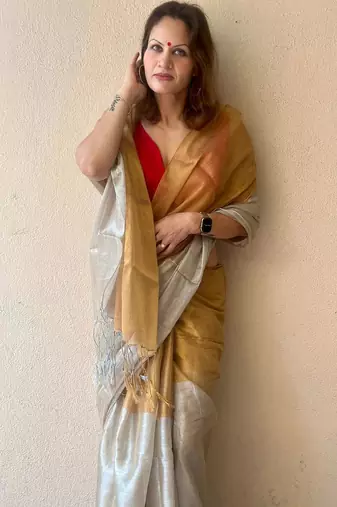 beige tissue designer kasavu saree