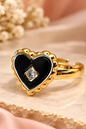 Anti-tarnish, stainless steel, hypoallergenic, mirror finish