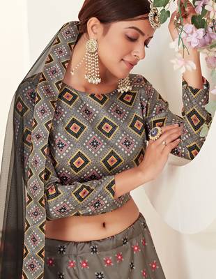 Grey Print Silk Blend Semi Stitched Lehenga Set 2