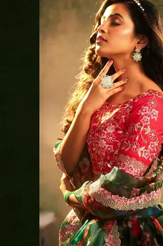 Green Embroidered Sequins & Print Organza Semi Stitched Lehenga Set