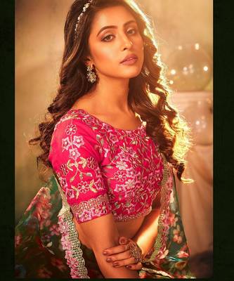 Green Embroidered Sequins & Print Organza Semi Stitched Lehenga Set 3