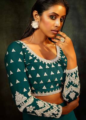 Green Embroidered & Sequins Net Semi Stitched Lehenga Set 2