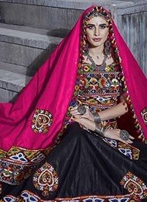 Black Embroidered Sequins & Plastic Mirror Silk Blend Semi Stitched Lehenga Set 2
