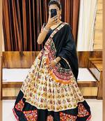 Off White Gamthi Print & Mirror Work Blended Cotton Semi Stitched Lehenga Set