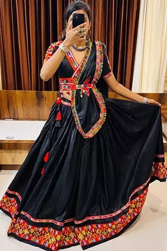 Black Gamthi Print & Mirror Work Blended Cotton Semi Stitched Lehenga Set