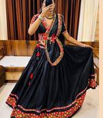 Black Gamthi Print & Mirror Work Blended Cotton Semi Stitched Lehenga Set