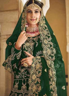 Green Zari Embroidered & Stone Work Velvet Semi Stitched Lehenga Set 2