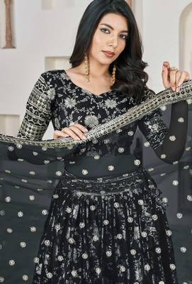 Black Embroidery Zari & Sequins Jacquard Semi Stitched Lehenga Set 2