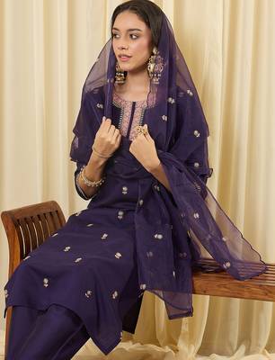 Purple embroidered straight kurta trousers with dupatta set 1